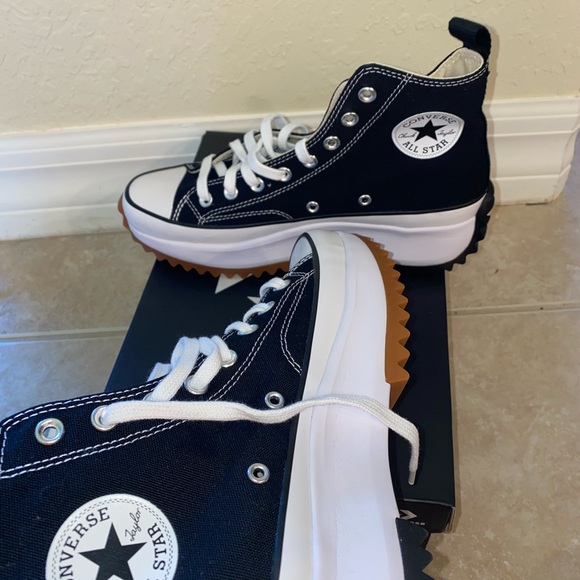 Converse Run Star Hike Platform Black/White Unisex Shoe - Picture 4 of 6